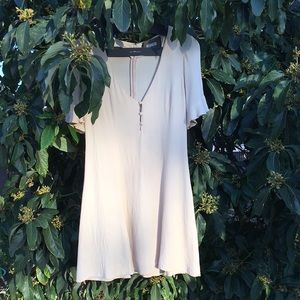 Reformation cream mini dress/ size 4 Petite